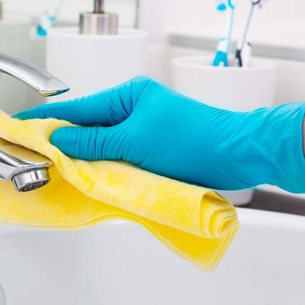 Basic Medical Clear Vinyl Exam Gloves - Latex-Free & Powder-Free - VGPF-3004 (Case of 1,000), Xtra Large - Image 8